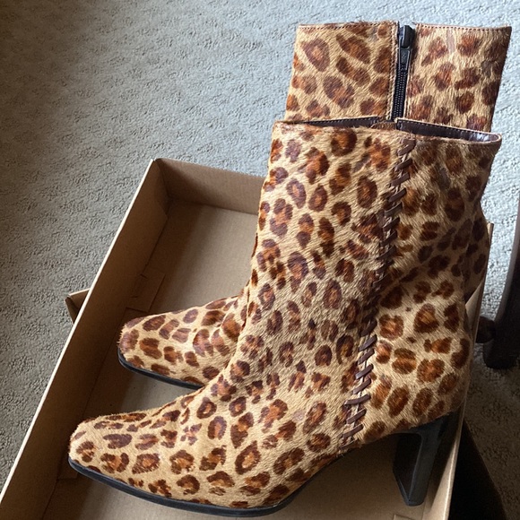 Andiamo animal print short boots - Picture 3 of 6